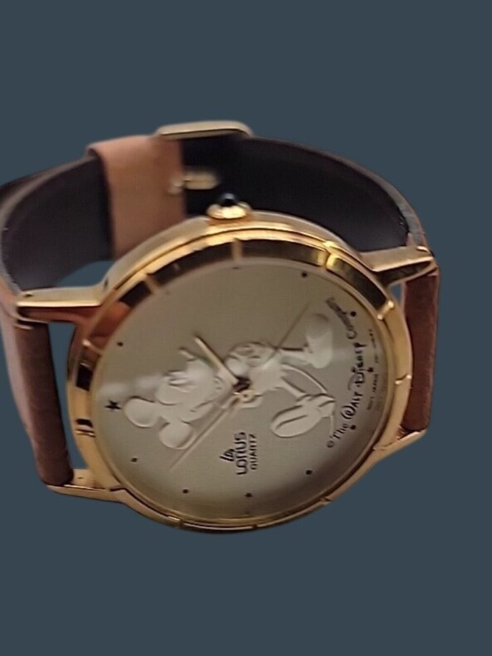Vtg Lorus Seiko Mickey Mouse Quartz Watch V811-5410 Gold Tone 7" Leather Band - Picture 15 of 16